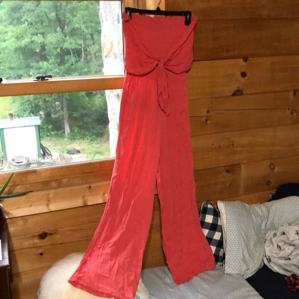 Sleeveless front tie jumpsuit